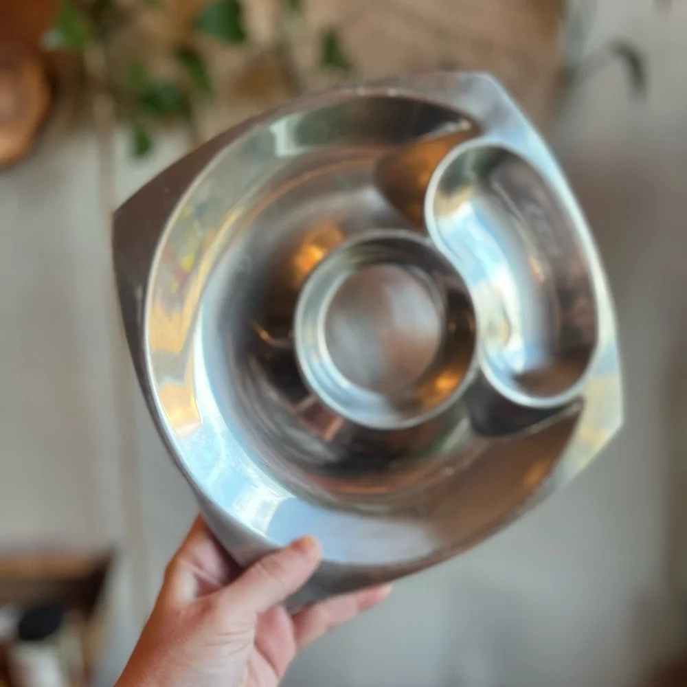 Mid Century Modern 10” Aluminum Divided Serving Bowl – Sculptural Space Age Dish